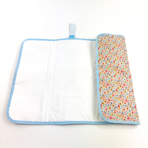 Cambiador Portátil Flores