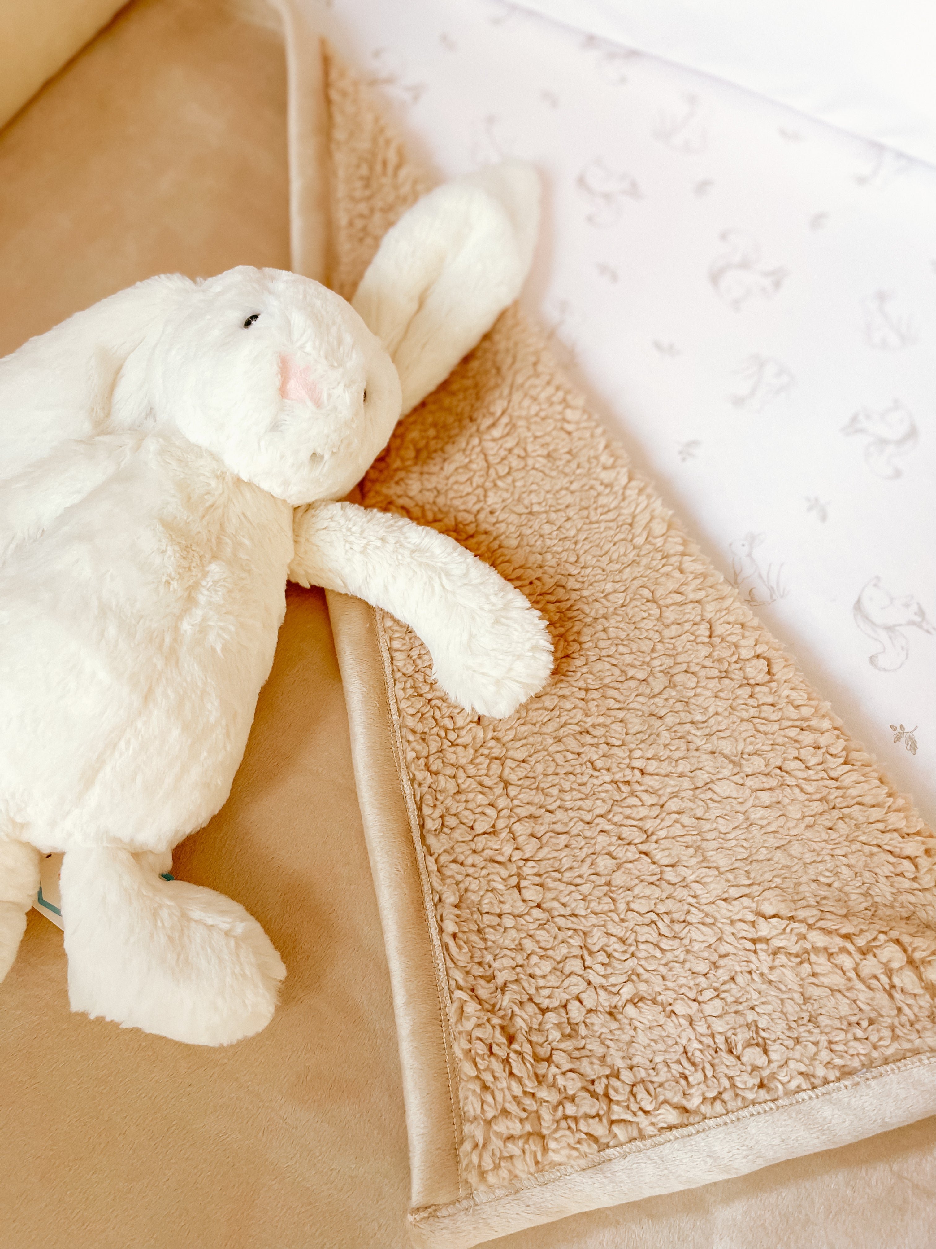 Manta Plush Sherpa Beige