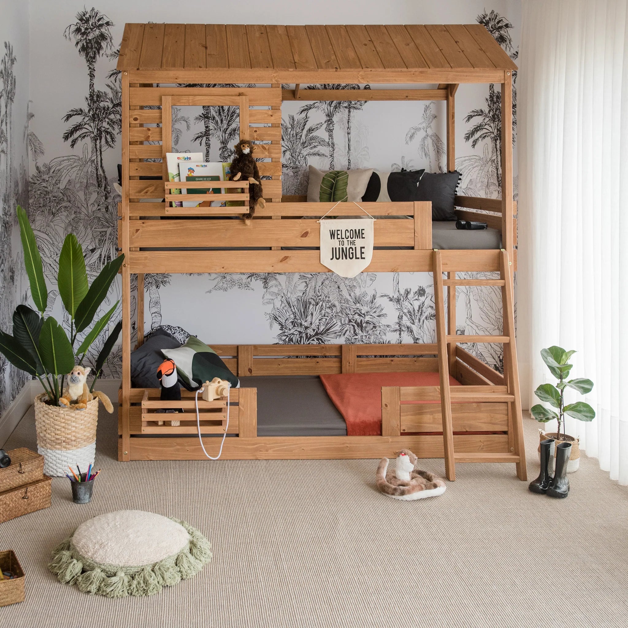 SolidWoodBunkBed---Rustic-Hazelnut---01.webp