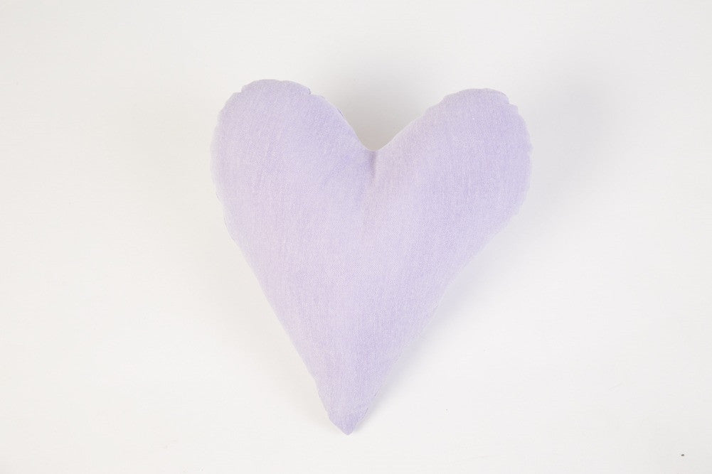 Cojín Corazón Morado